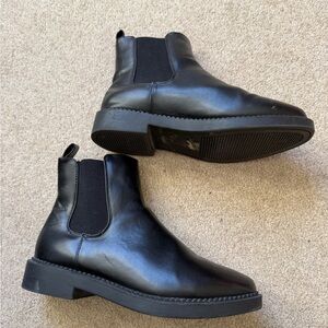 ASOS Black Chelsea Boots Women's Size 6 Classic Minimal Ankle Boots